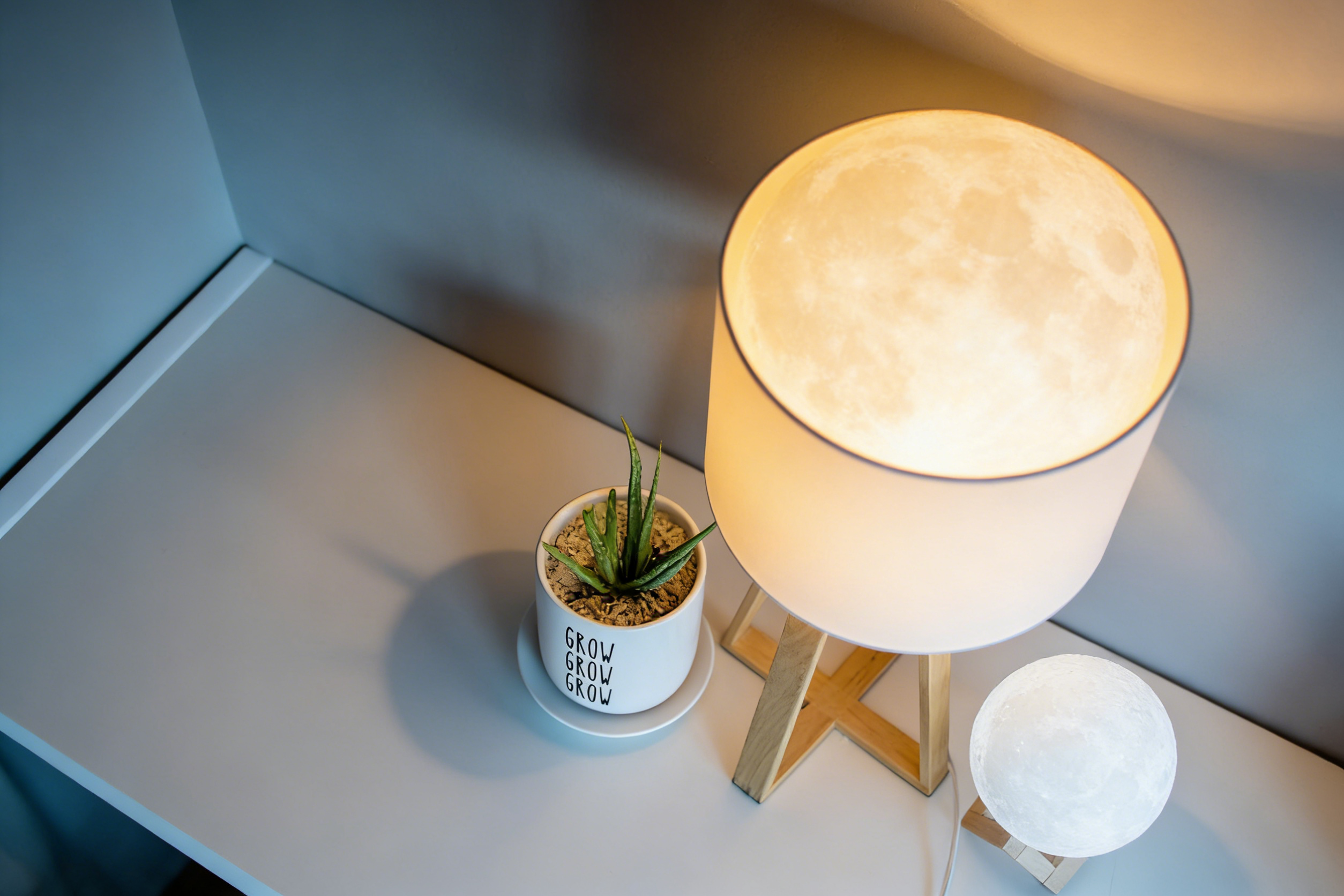 Form Couchtisch - Metall Tischplatte (Navy)