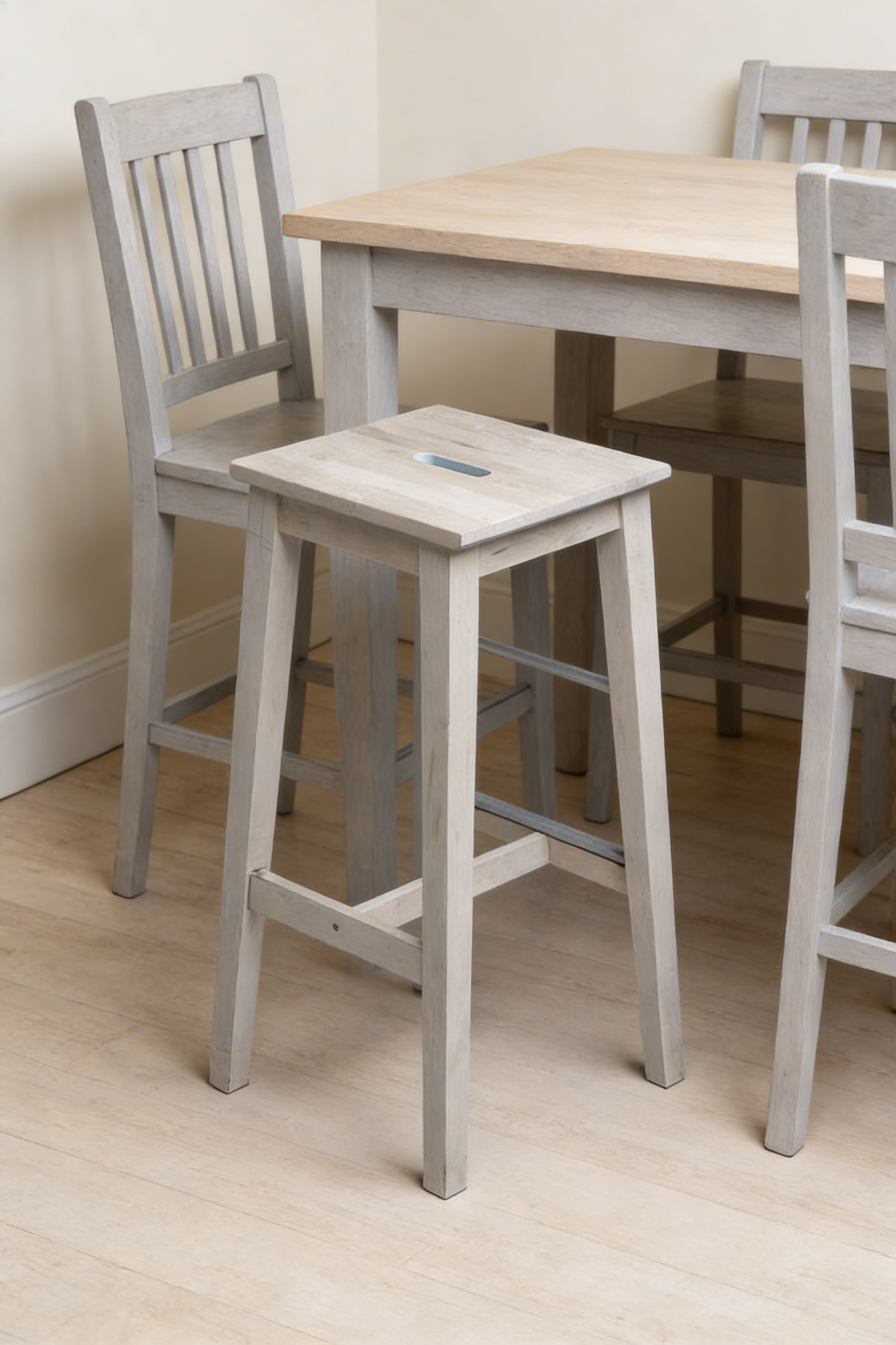 Guard Schrank aus Eiche - Skandinavisch (Creme)